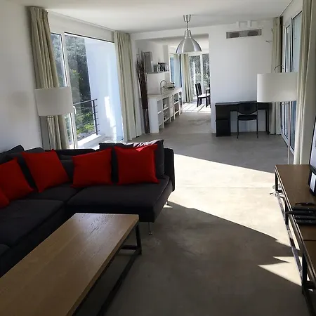 Voukithro Villa